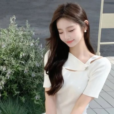 女孩舞步
